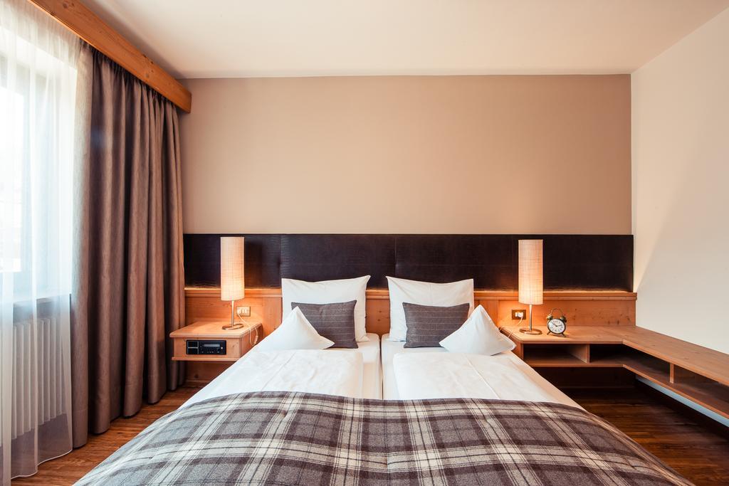 Siegi - Aparthotel & Retreat Parcines Dış mekan fotoğraf