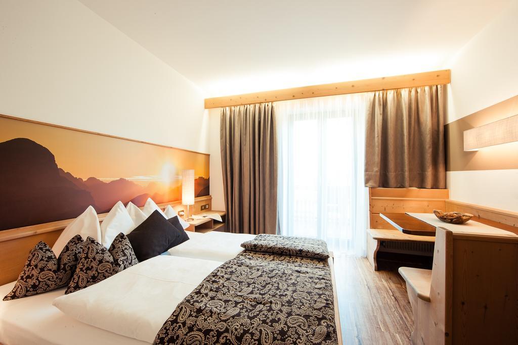 Siegi - Aparthotel & Retreat Parcines Dış mekan fotoğraf